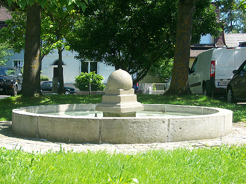 Brunnen Siedlung Scharlinz 
