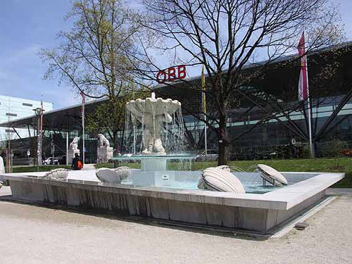 Brunnen Bahnhofsvorplatz