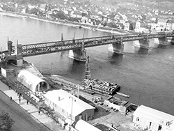 Aufnahme der alten Eisenbrücke