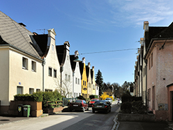 Aktuelle Aufnahme der Siedlung Scharlinz, Haydnstraße 27-41