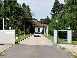 Foto der Zufahrt zum Wasserwerks in Scharlinz
