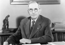 Porträtfoto von Heinrich Kandl