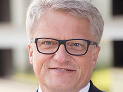 Porträtfoto von Bürgermeister Klaus Luger