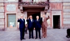 Franz Hillinger 1969 nach seiner Wahl zum Bürgermeister mit seinen Stellvertretern Karl Reichstetter (ÖVP), Franz Samhaber (SPÖ) und Hans Lala (SPÖ.