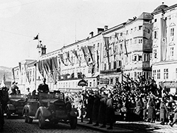 Hitlerempfang am Hauptplatz