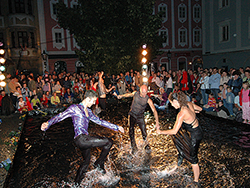 Foto: Archiv der Stadt Linz Linzer Pflasterspektakel