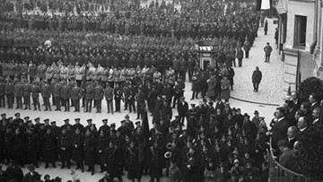 Foto: Archiv der Stadt Linz Republikfeier am Hautplatz