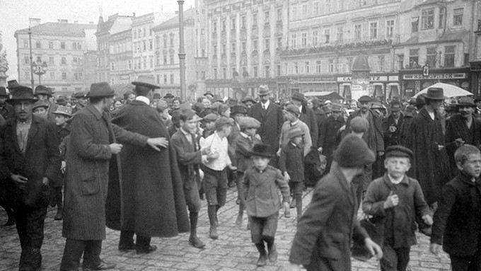 Foto: Archiv der Stadt Linz Demonstration 1918