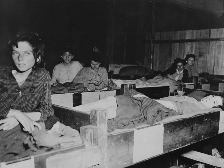 Foto: National Archives Women_Prisoners_Mauthausen_Foto_National_Archive_Washington_720x540
