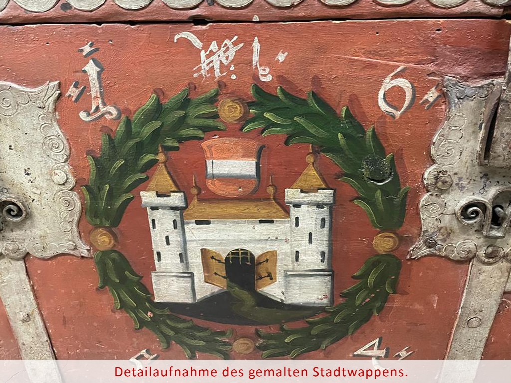 Archiv der Stadt Linz Detailafunahme des gemalten Stadtwappens.