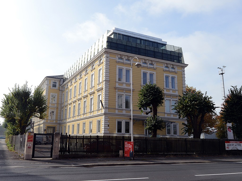 Foto: Archiv der Stadt Linz Aktuelles Foto Firmengebäude Europaplatz 4